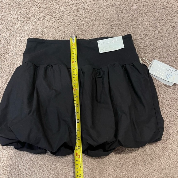 PROJECT REBEL Bubble Hem Mini Pleated Skirt - Picture 7 of 10